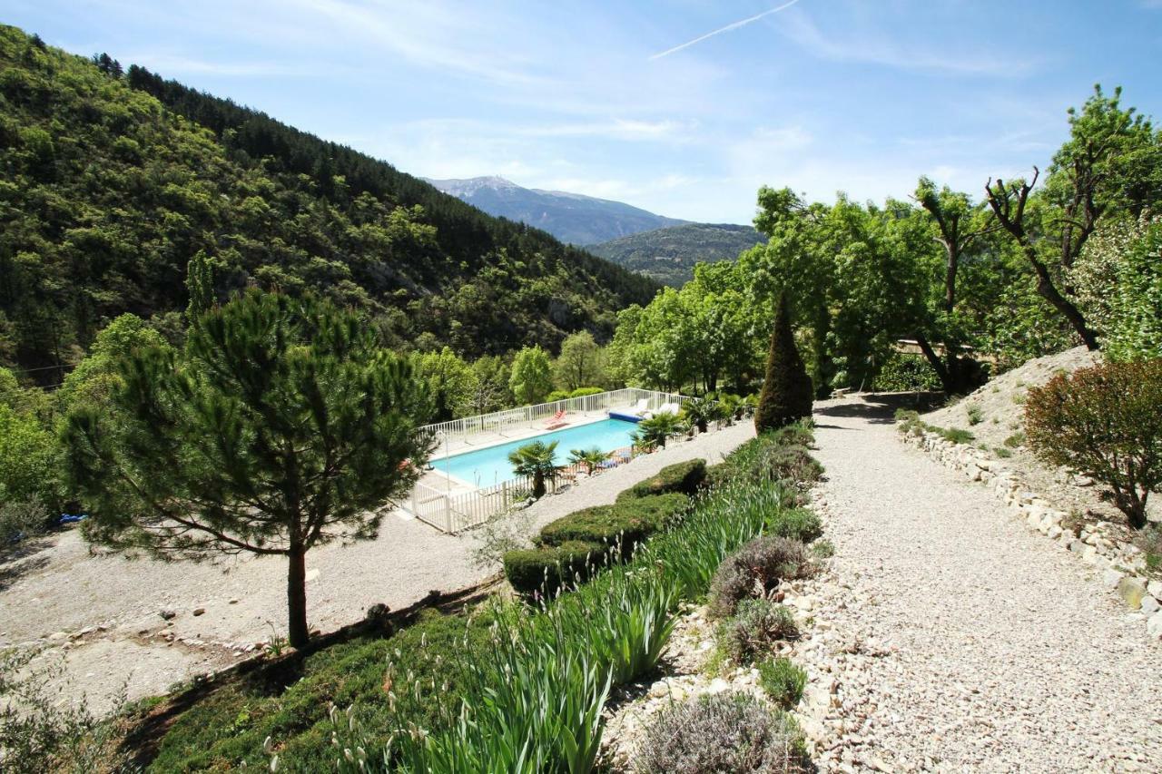 ホテル La Clue/ Le Jas Du Ventoux Plaisians エクステリア 写真